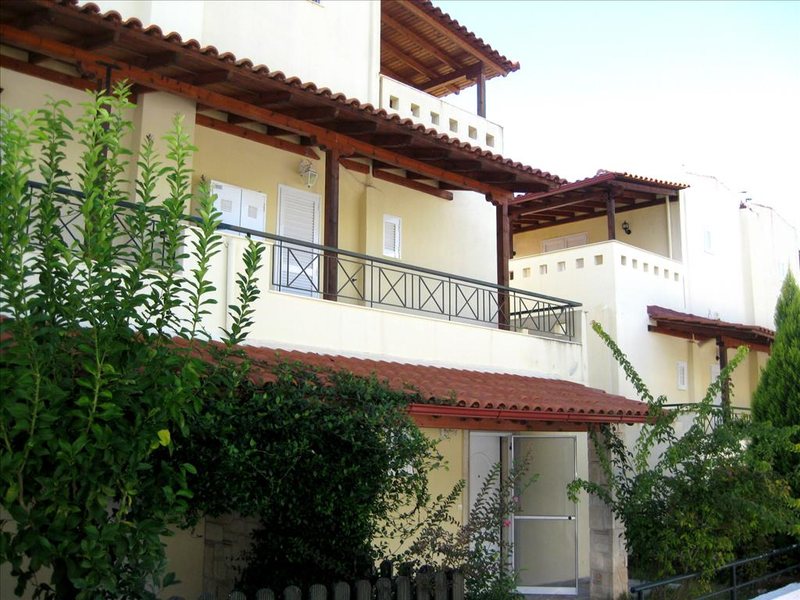 3 Bedroom Maisonette in Kriopigi RE0721 266288