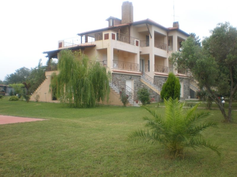 3 Bedroom Maisonette in Nea Potidea RE0138 266434