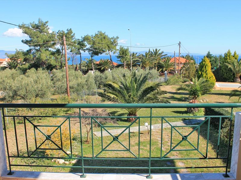 3 Bedroom Maisonette in Nea Potidea RE0260 266441