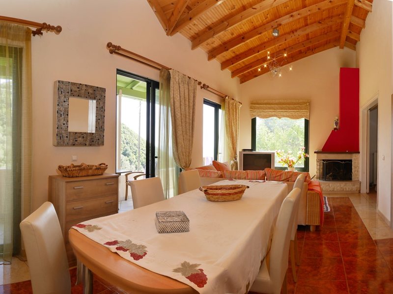 3 Bedroom Maisonette in Paleokastritsa RE0481  266514