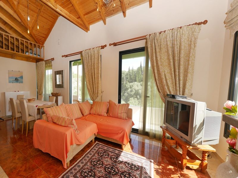 3 Bedroom Maisonette in Paleokastritsa RE0481  266520