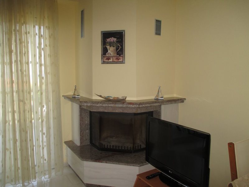 3 Bedroom Maisonette in Polichrono RE0830 266657