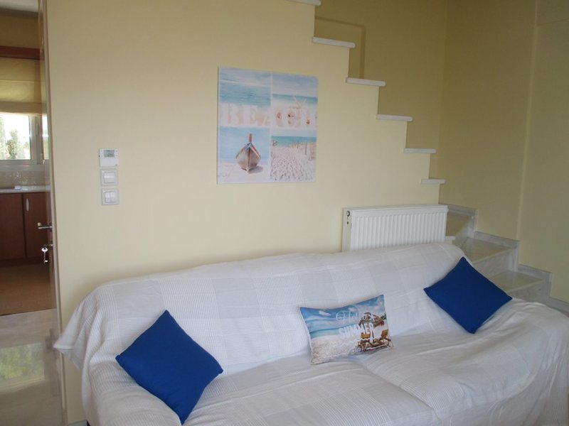 3 Bedroom Maisonette in Polichrono RE0830 266660