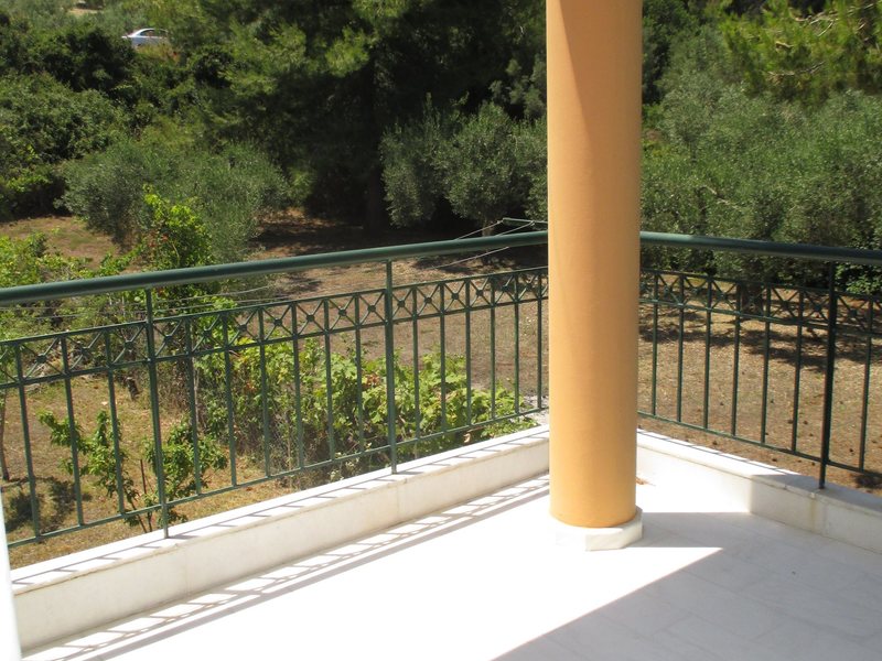 3 Bedroom Maisonette in Polichrono RE0830 266662