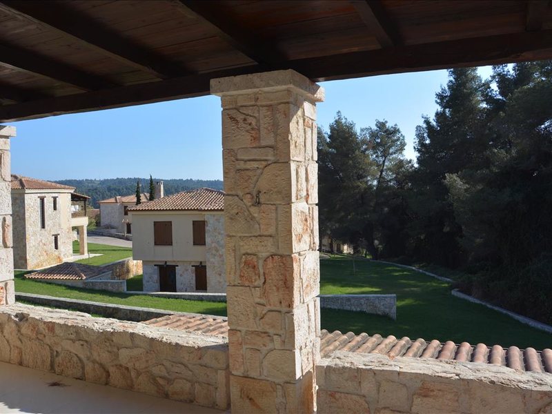 3 Bedroom Maisonette in Siviri RE0702 266686