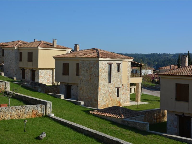 3 Bedroom Maisonette in Siviri RE0702 266689