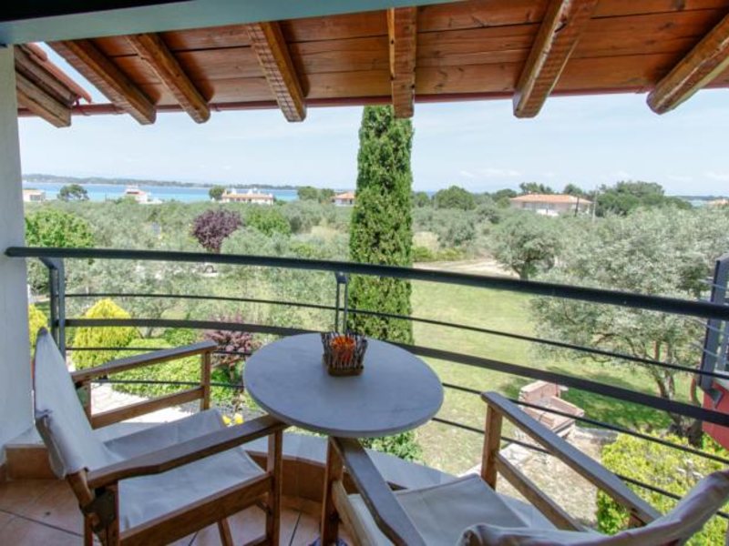 3 Bedroom Maisonette in Vourvourou RE0508  266735