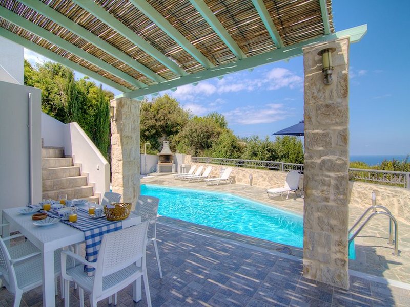 3 Bedroom Villa in Adele RE0256 266768