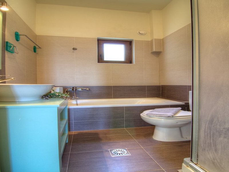 3 Bedroom Villa in Adele RE0256 266771