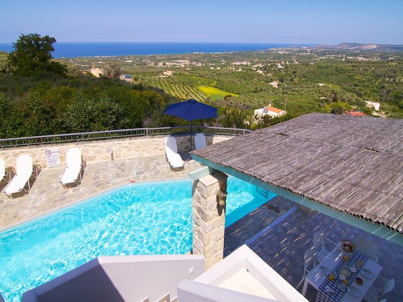 3 Bedroom Villa in Adele RE0256 266780