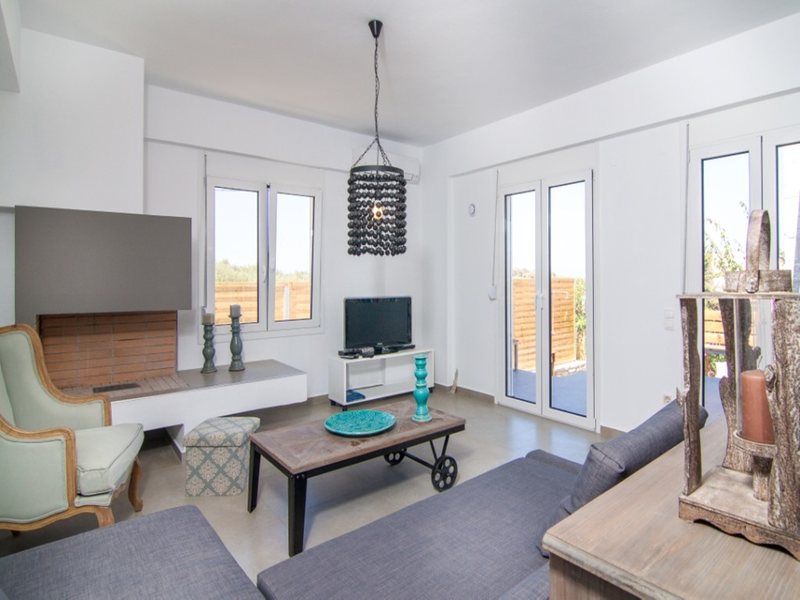 3 Bedroom Villa in Adele RE0465 266809