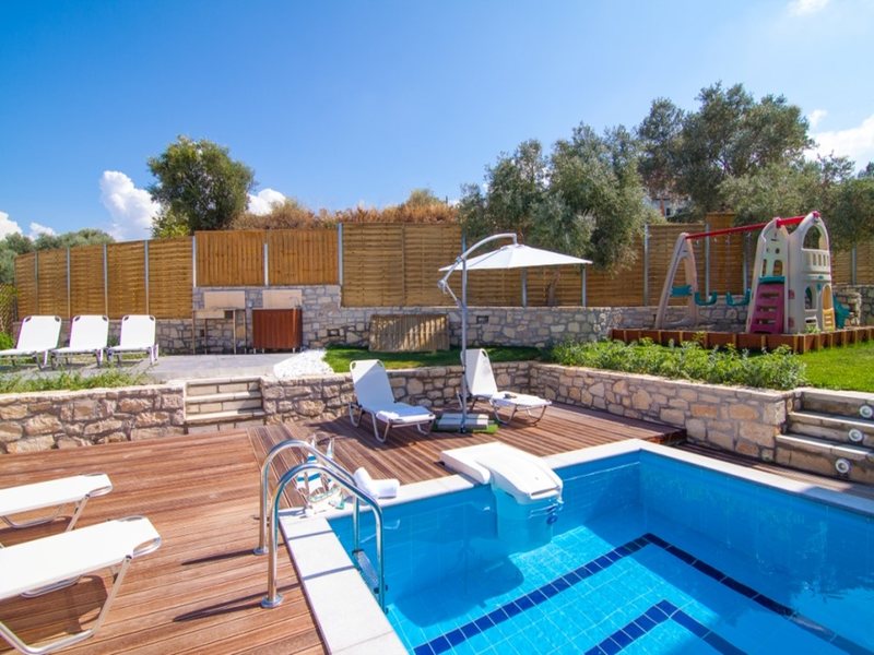 3 Bedroom Villa in Adele RE0465 266812