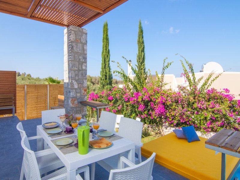 3 Bedroom Villa in Adele RE0465 266813