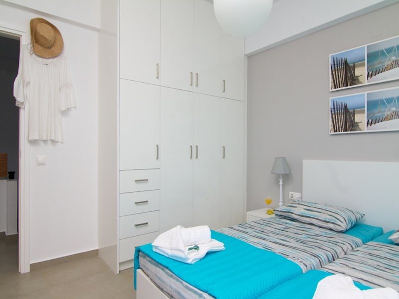 3 Bedroom Villa in Adele RE0465 266823