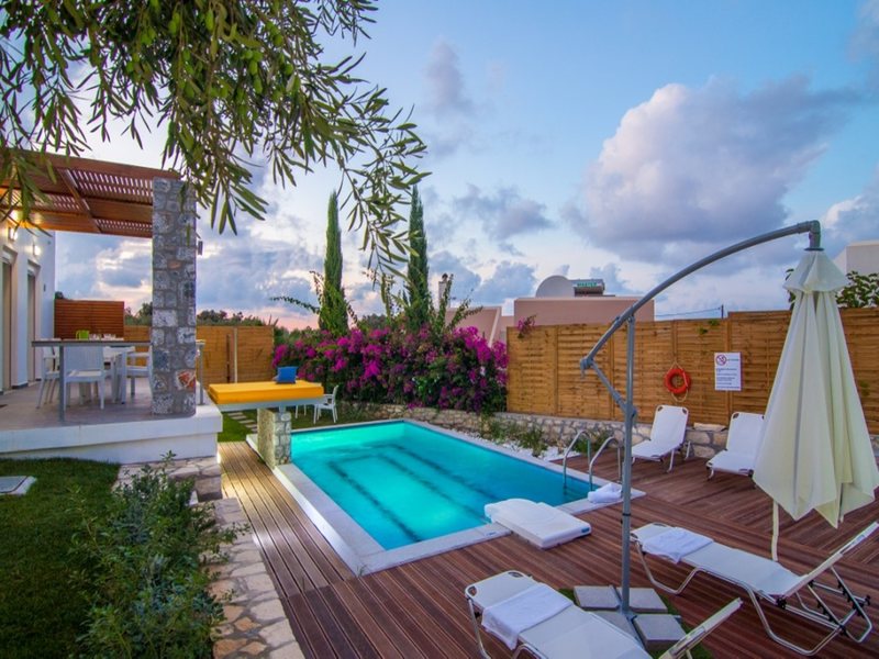 3 Bedroom Villa in Adele RE0465 266824