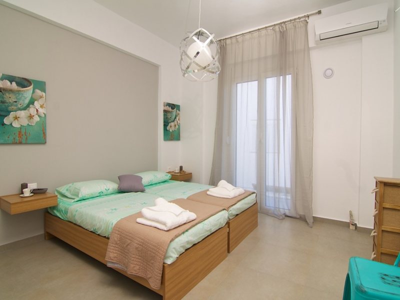 3 Bedroom Villa in Adele RE0465 266827