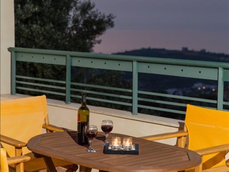 3 Bedroom Villa in Adele RE0770 266857