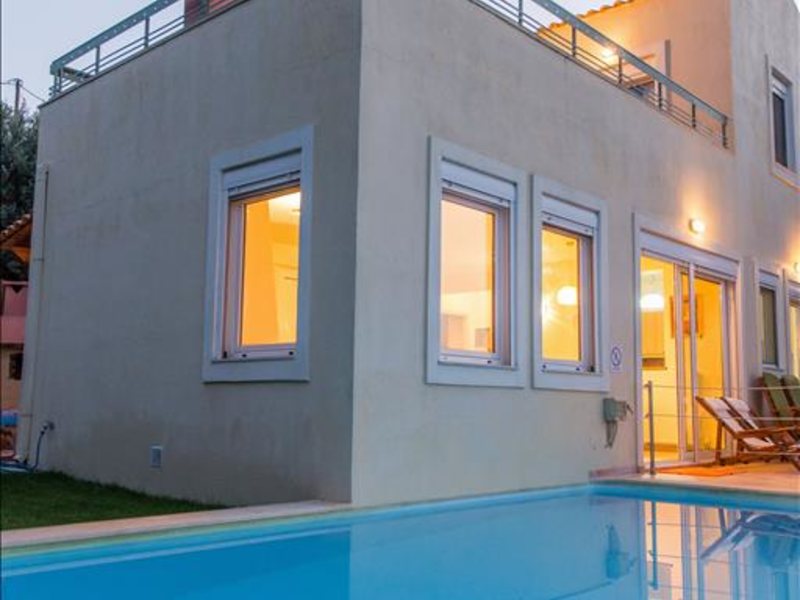 3 Bedroom Villa in Adele RE0770 266859