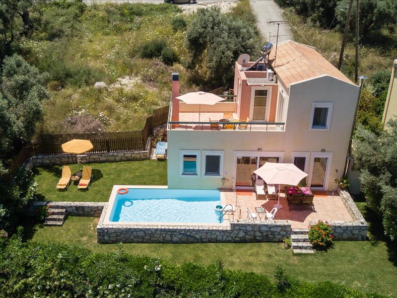 3 Bedroom Villa in Adele RE0770 266863