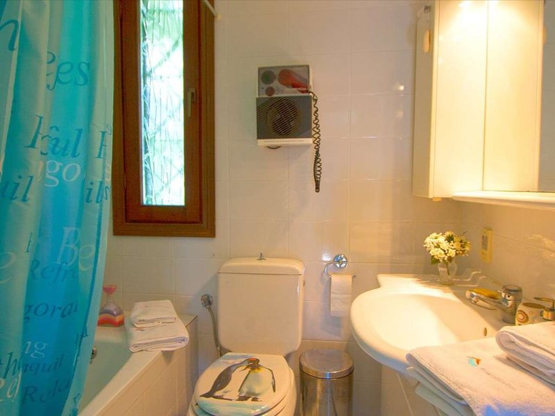 3 Bedroom Villa in Akti Sani RE0008 267198