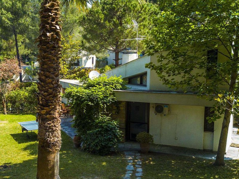 3 Bedroom Villa in Akti Sani RE0008 267206