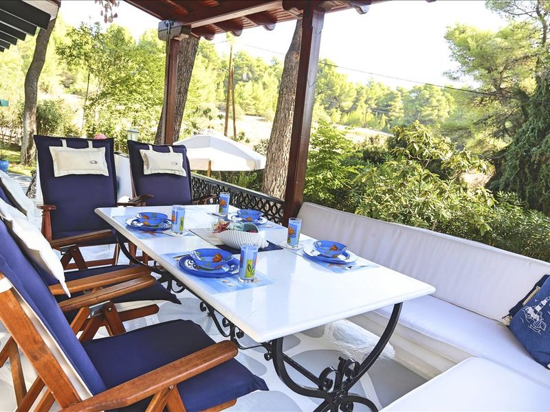 3 Bedroom Villa in Akti Sani RE0171 266921