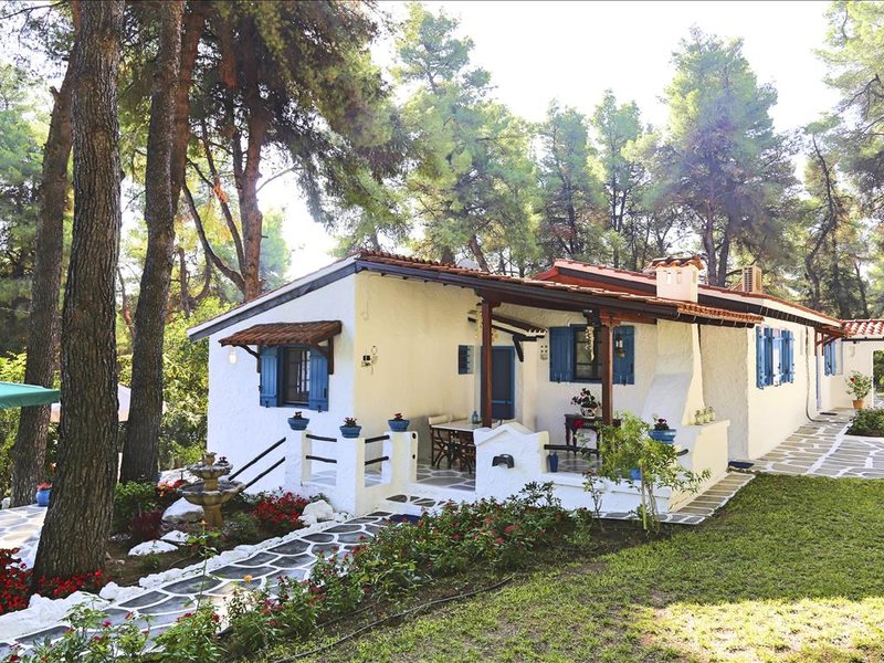 3 Bedroom Villa in Akti Sani RE0171 266923