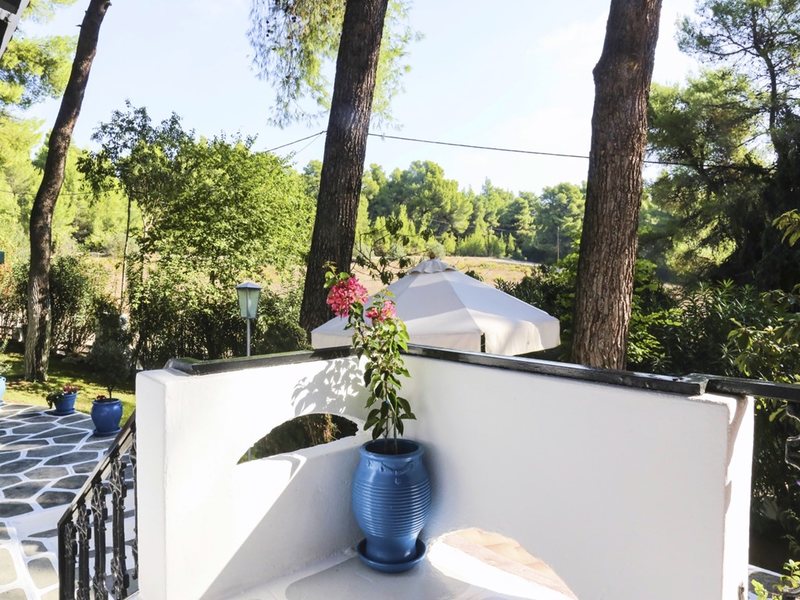 3 Bedroom Villa in Akti Sani RE0171 266924