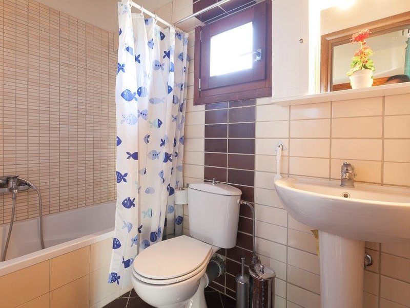 3 Bedroom Villa in Akti Sani RE0542 266931