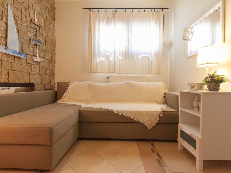 3 Bedroom Villa in Akti Sani RE0542 266935