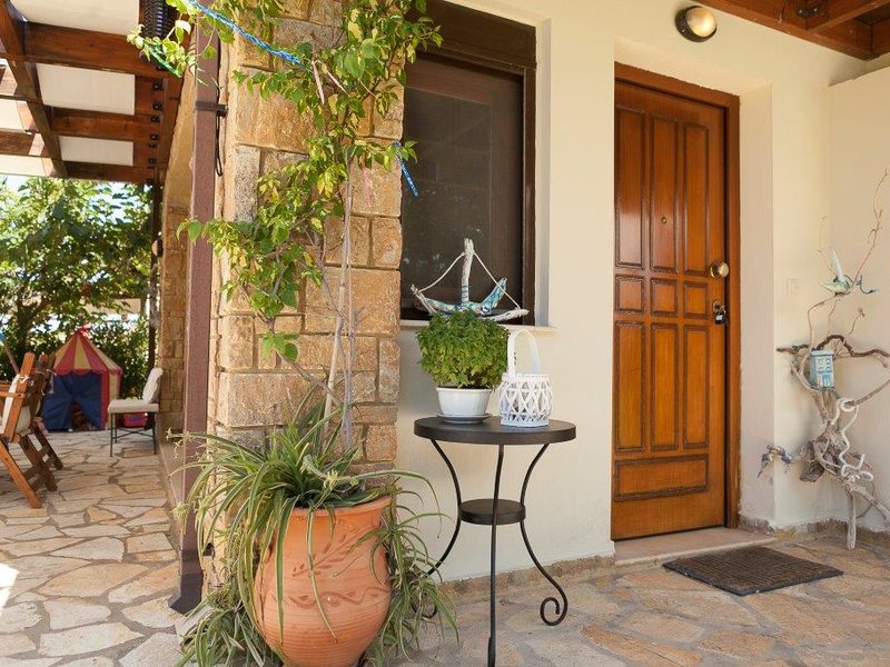 3 Bedroom Villa in Akti Sani RE0542 266968