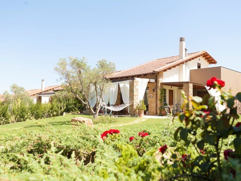 3 Bedroom Villa in Akti Sani RE0542 266970