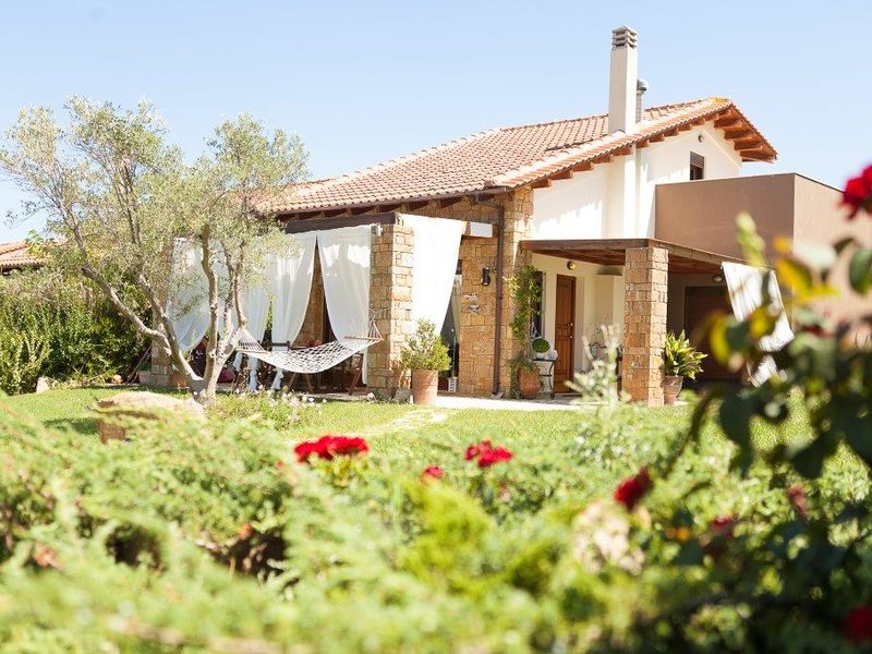 3 Bedroom Villa in Akti Sani RE0542 266971