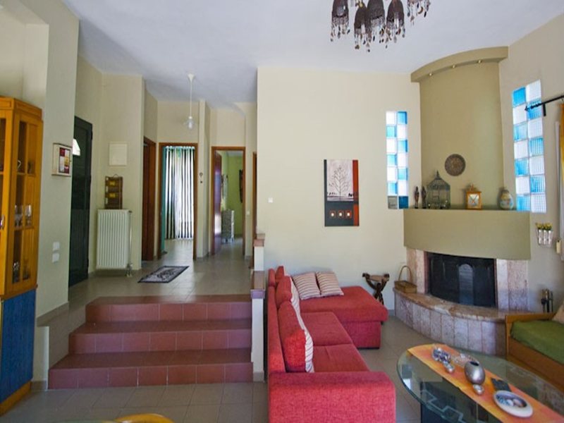 3 Bedroom Villa in Fourka RE0597 267014