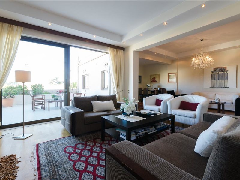 3 Bedroom Villa in Heraklion RE0050 267216