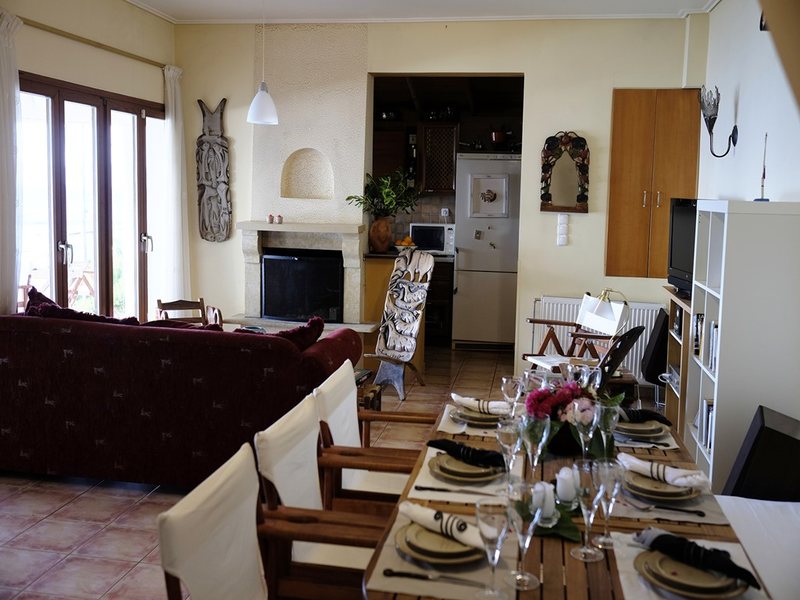 3 Bedroom Villa in Pefki RE0291 267147