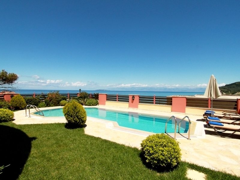 3 Bedroom Villa in Sidari RE0438 267156