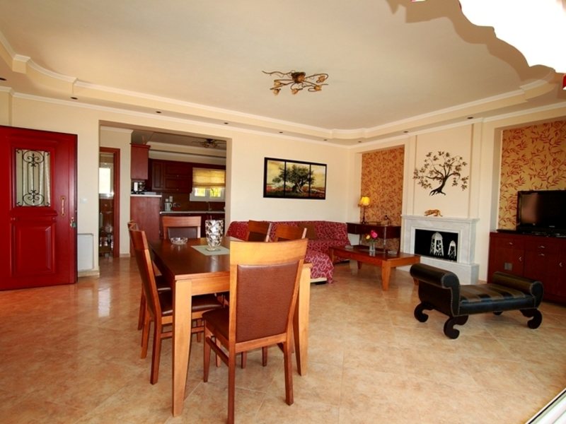 3 Bedroom Villa in Sidari RE0438 267162