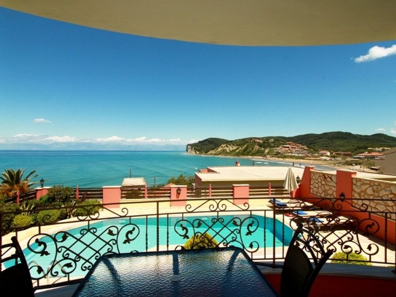 3 Bedroom Villa in Sidari RE0438 267165