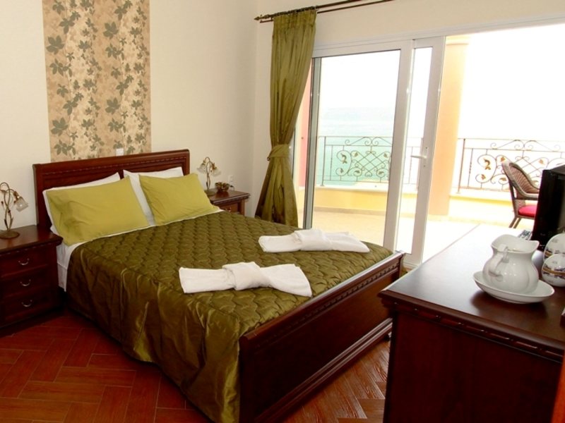 3 Bedroom Villa in Sidari RE0438 267177