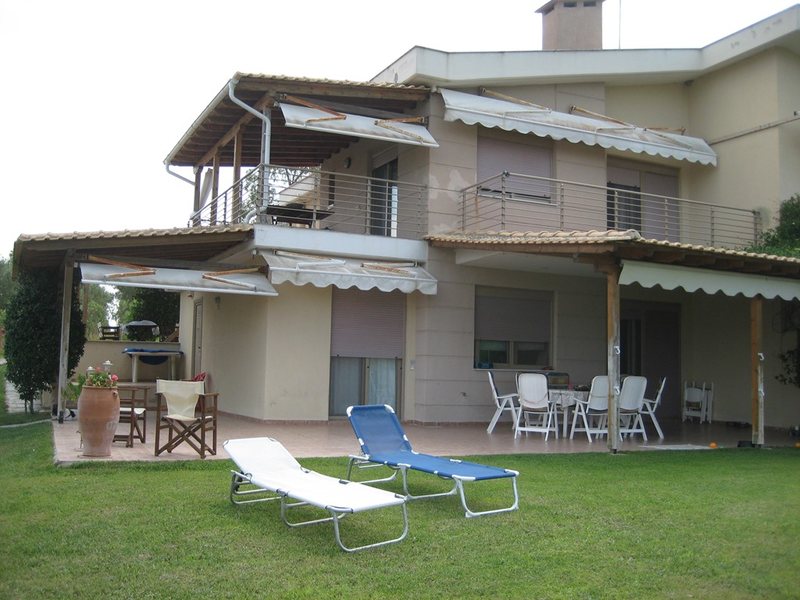 4 Bedroom Detached House in Fourka RE0657 267270