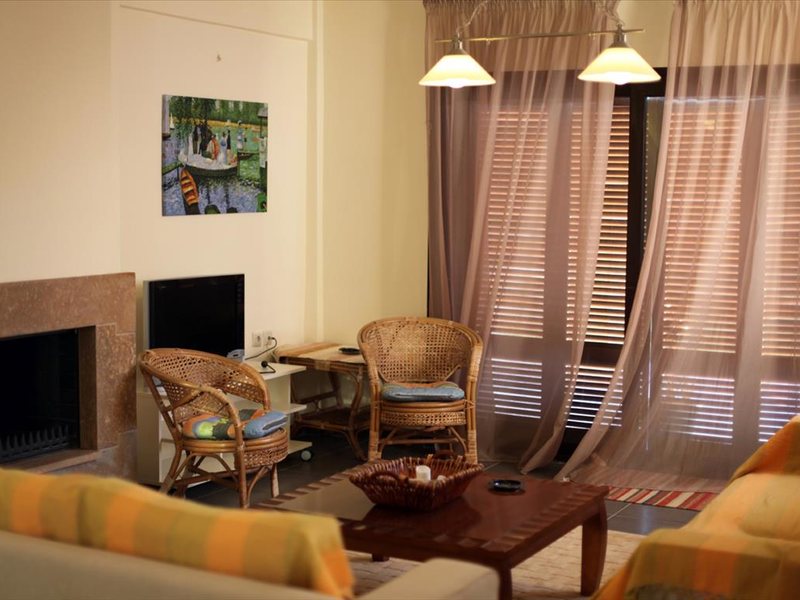 4 Bedroom Villa in Elani RE0338 267455