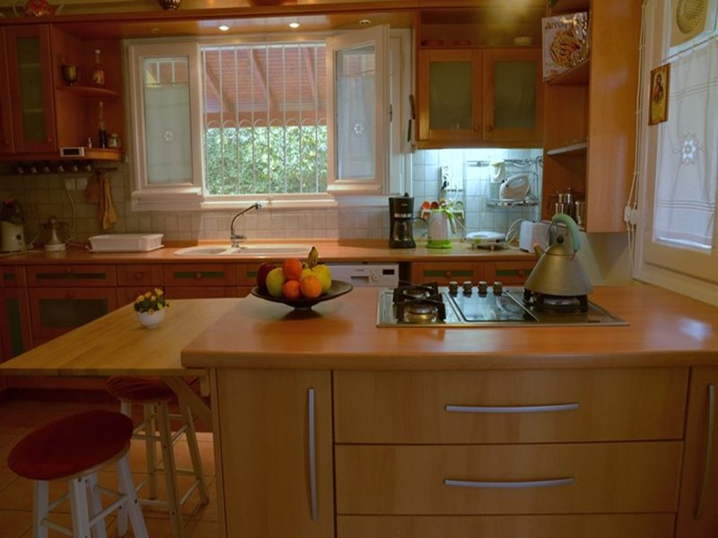 4 Bedroom Villa in Kastellanoi Mesis RE0110 267461