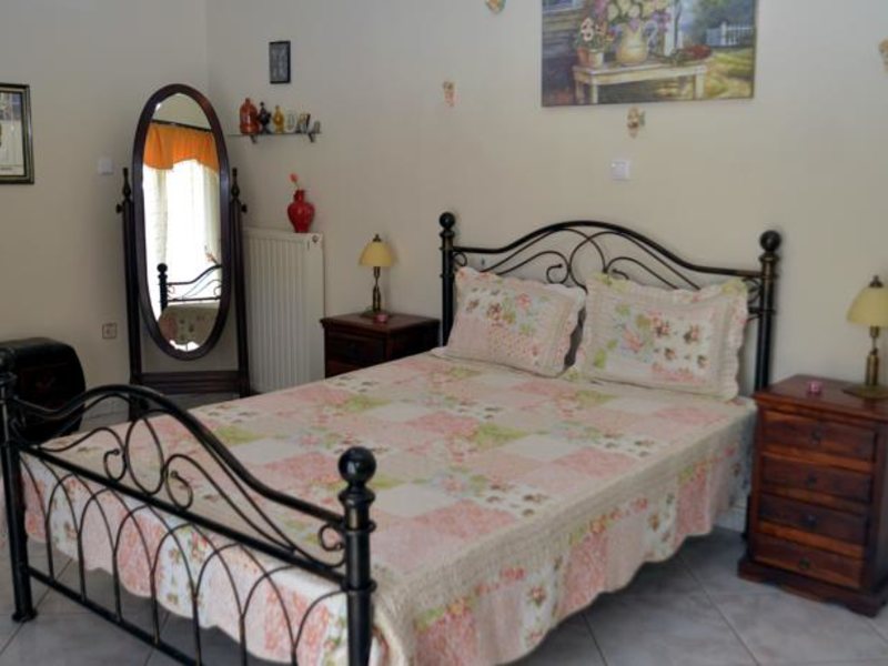 4 Bedroom Villa in Kontokali RE0425 267490