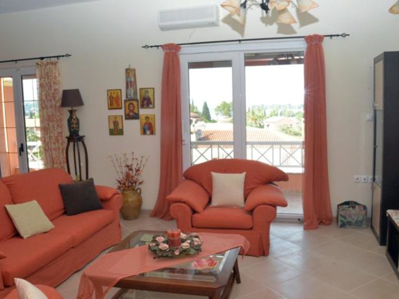 4 Bedroom Villa in Kontokali RE0425 267491