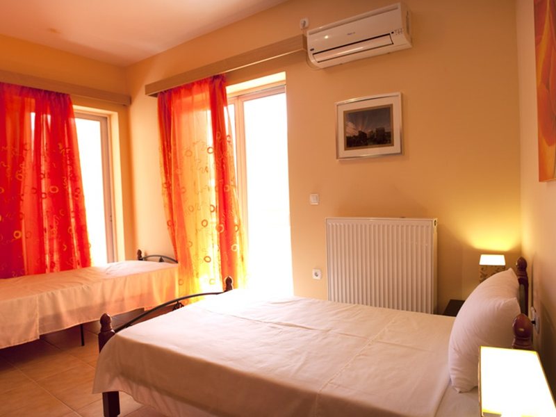 4 Bedroom Villa in Marousi RE0266 267516