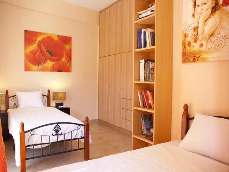 4 Bedroom Villa in Marousi RE0266 267526