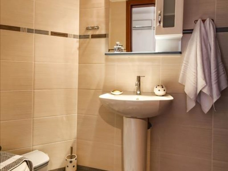 4 Bedroom Villa in Rethimno RE0290 267528