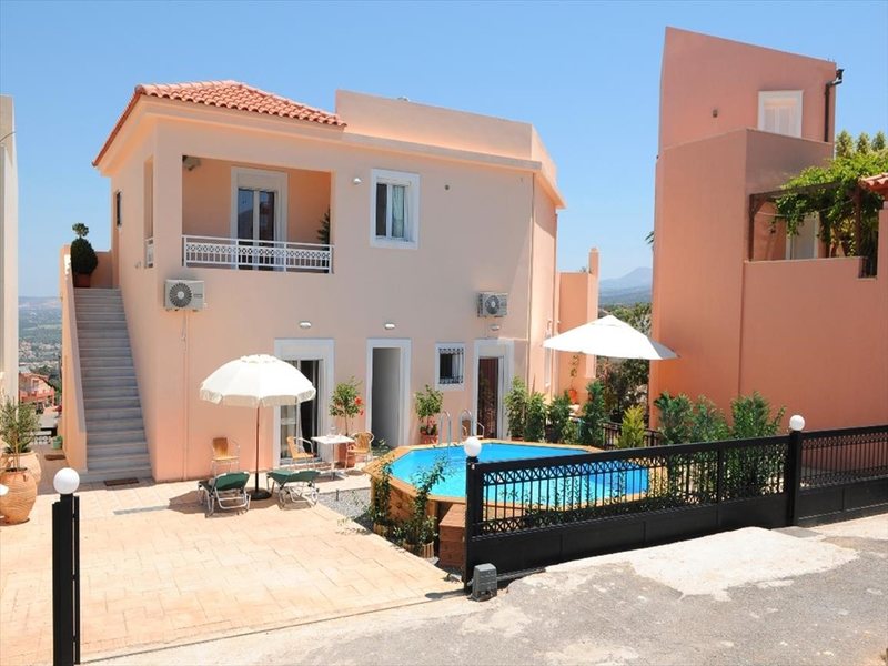 4 Bedroom Villa in Rethimno RE0290 267533