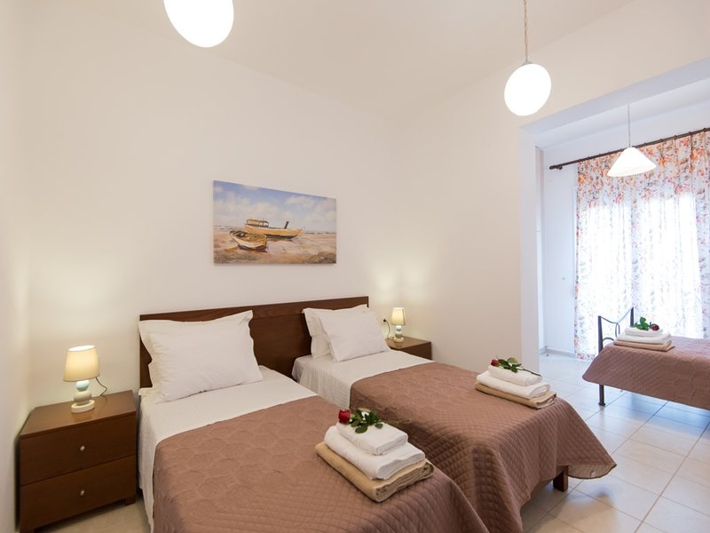 4 Bedroom Villa in Rethimno RE0761 267558